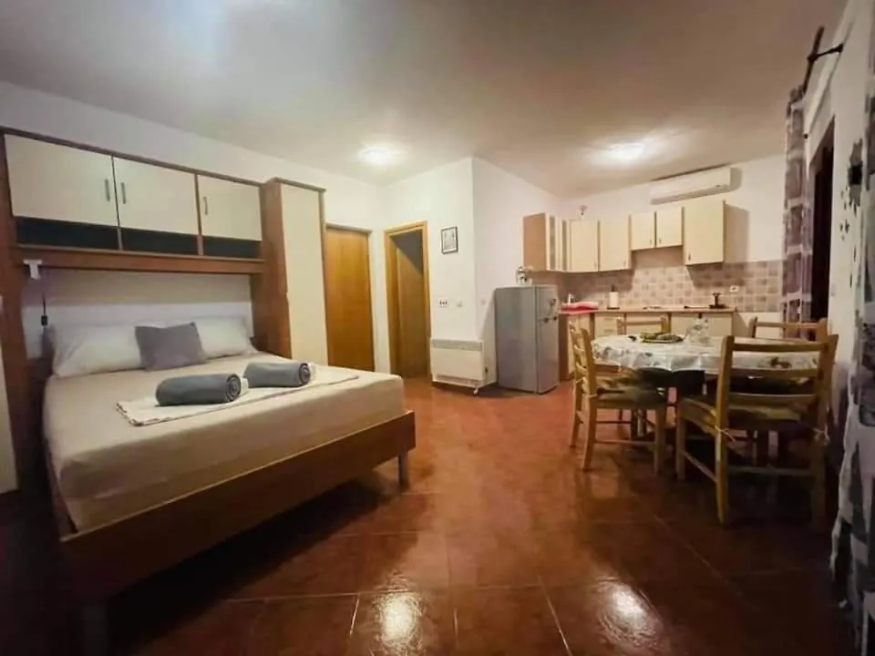 Studio 2+2 Apartment Pakostane Croatia
