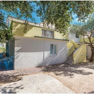  Apartament Andrija